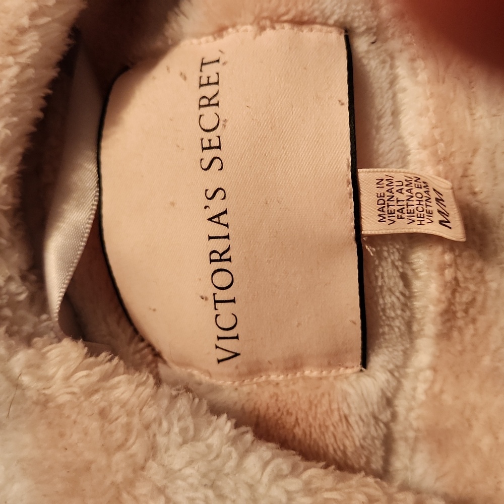 Pink Robe, Size M - Picture 5 of 5